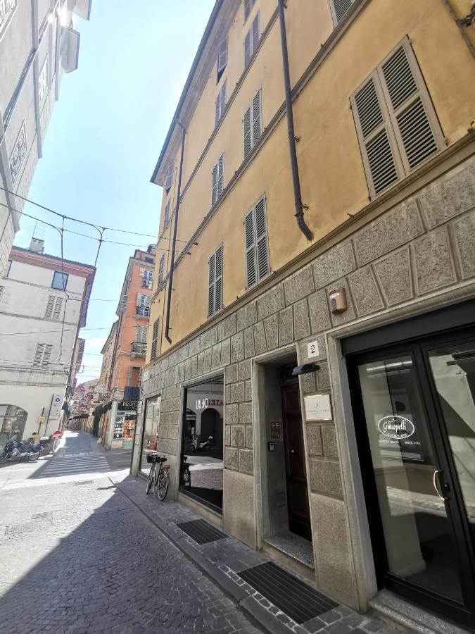 Parma Central Apartments Экстерьер фото