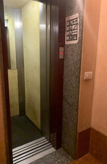Parma Central Apartments Экстерьер фото